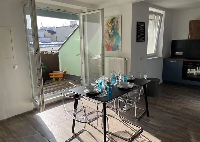 Dachgeschoss Fuer 4 Mit Terrasse * Відень