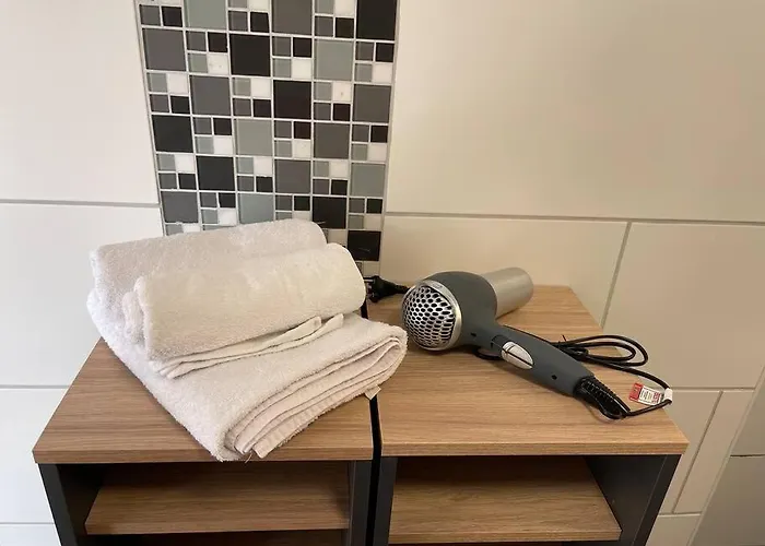 Dachgeschoss Fuer 4 Mit Terrasse