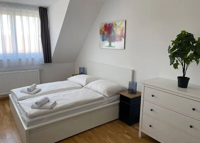 Dachgeschoss Fuer 4 Mit Terrasse Apartmán